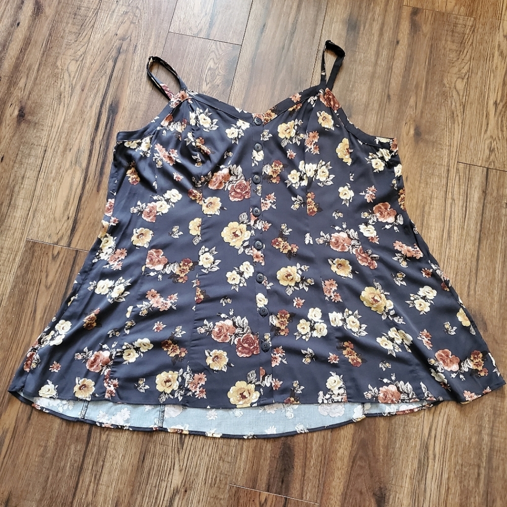 Torrid Autumn Floral buttondown Tank